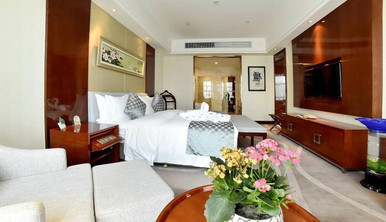 Xining Sapphire Hotel Exterior photo